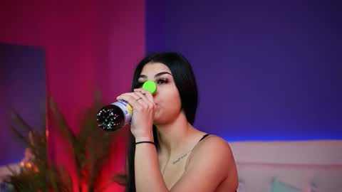  Sophie  online show from January 10, 6:53 pm