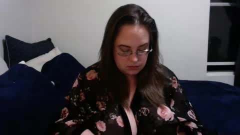 Sophie Sixxx online show from December 18, 5:57 am