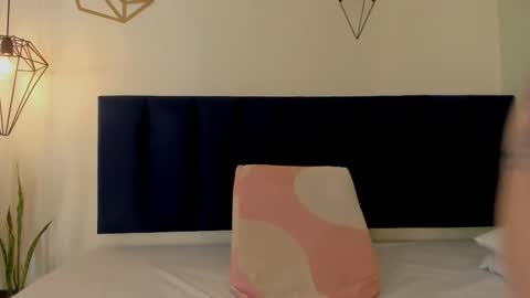 sophieturner_mg online show from February 28, 7:04 pm