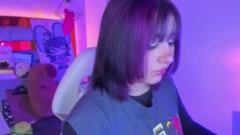   Sophie  online show from December 13, 7:53 pm