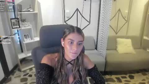 Snapshot of sophiewatson_ chatting on June 26, 4:55 pm sophiewatson_ online show from June 26, 4:55 pm