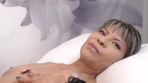 Sophy online show from January 19, 2:38 pm