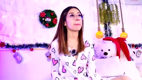 Sophie online show from December 22, 12:24 pm