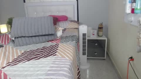 Sofia  online show from February 1, 1:02 am