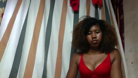 soriettezah online show from April 13, 6:24 pm