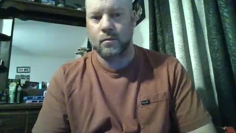 Snapshot of soro00421 chatting on May 14, 8:26 pm soro00421 online show from May 14, 8:26 pm