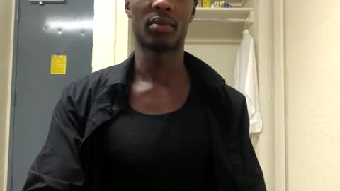 Snapshot of sosexy893943 chatting on February 15, 12:51 am Daniel online show from February 15, 12:51 am