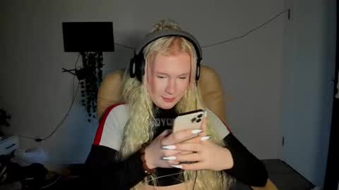 soska_albinosk online show from December 16, 8:25 pm