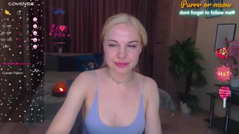 Lisa online show from October 4, 1:36 am