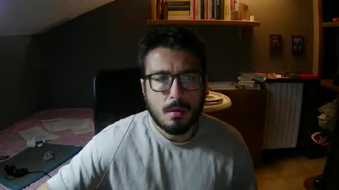 Snapshot of soulground77 chatting on September 14, 8:52 pm Lucag88 online show from September 14, 8:52 pm