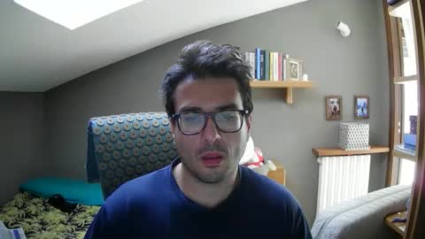 Snapshot of soulground77 chatting on October 16, 12:28 pm Lucag88 online show from October 16, 12:28 pm