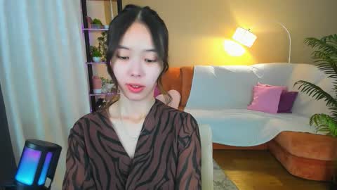 Snapshot of soulharmoonyy chatting on September 18, 1:02 pm soulharmoonyy online show from September 18, 1:02 pm