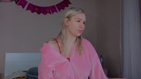 soulmeinme online show from December 9, 5:41 pm