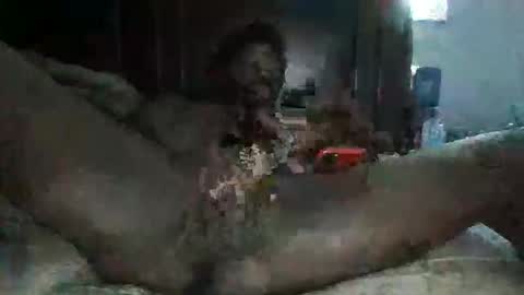 Snapshot of source1012 chatting on October 26, 3:51 pm source1012 online show from October 26, 3:51 pm