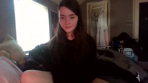 sours online show from November 4, 4:17 pm