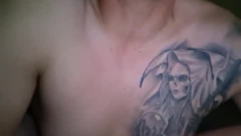 Snapshot of southboy2410 chatting on October 31, 6:20 pm southboy2410 online show from October 31, 6:20 pm