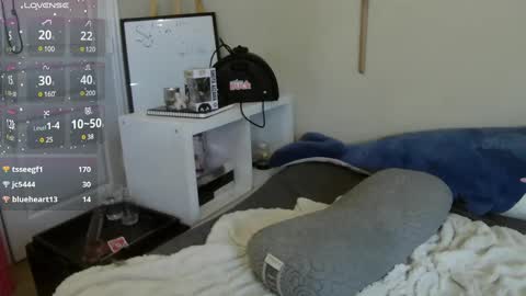 Bunnydathug online show from December 26, 6:54 pm