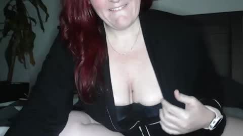 SouthernElle online show from March 12, 4:19 am