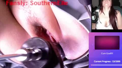 Snapshot of southernelle1 chatting on April 30, 12:50 am SouthernElle online show from April 30, 12:50 am