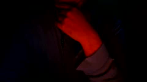 Snapshot of souza_97 chatting on June 2, 4:14 am souza_97 online show from June 2, 4:14 am