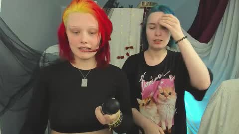 Leah online show from January 14, 9:09 pm