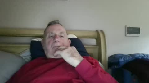 Snapshot of sox1957 chatting on February 17, 7:20 pm sox1957 online show from February 17, 7:20 pm