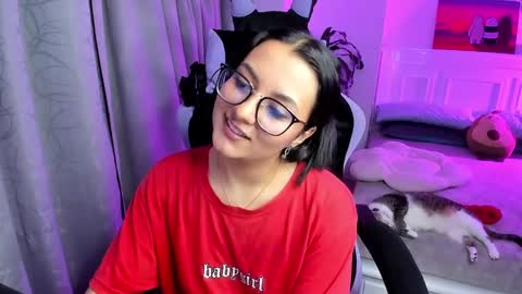 Lili online show from February 21, 1:11 am