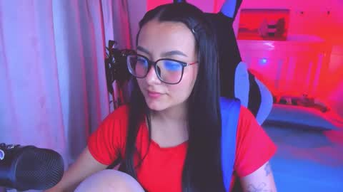 Lili online show from February 10, 10:25 pm