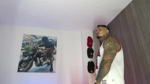 Snapshot of soy_apolo chatting on October 29, 2:36 am soy_apolo online show from October 29, 2:36 am