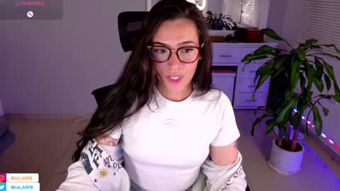 Luisa    online show from January 27, 12:43 am