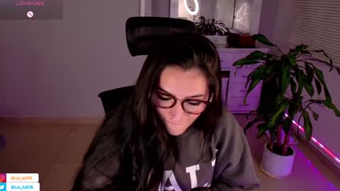 Luisa    online show from January 31, 12:06 am