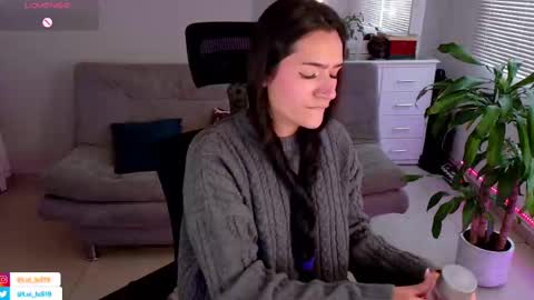 Luisa    online show from February 22, 8:20 pm