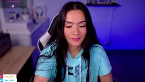 Luisa    online show from October 3, 9:01 pm