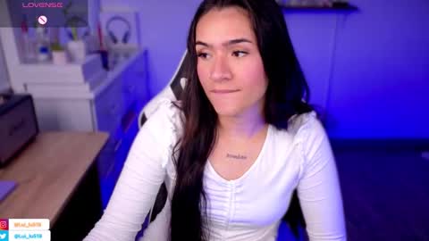 Luisa    online show from November 6, 11:15 pm