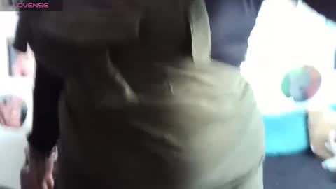 Nana Bela  online show from March 1, 3:05 pm