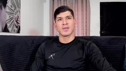 Snapshot of soyraydimarco_ chatting on October 7, 9:56 pm RayDimarco  independent model online show from October 7, 9:56 pm