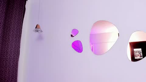 Sami Diaz   online show from February 5, 3:09 pm