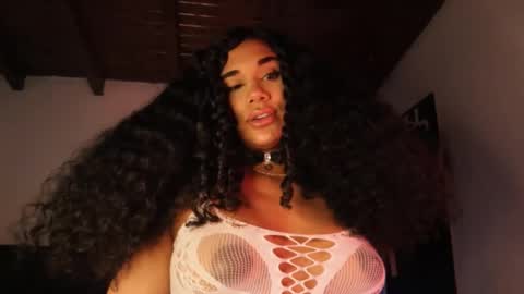 You want to talk to me more personal follow me in My Channel VIP  50 the discount       online show from February 11, 10:37 pm