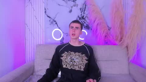 Snapshot of spaceboy_1 chatting on February 21, 12:00 am spaceboy_1 online show from February 21, 12:00 am