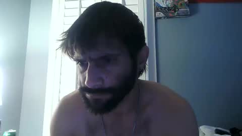 Snapshot of spacecase843 chatting on February 27, 7:12 am TrndSettrz online show from February 27, 7:12 am