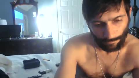 Snapshot of spacecase843 chatting on March 2, 8:38 am TrndSettrz online show from March 2, 8:38 am