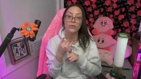 Snapshot of spacecowwhore chatting on February 14, 7:10 pm Spacecow Whore online show from February 14, 7:10 pm