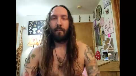 spacedick117 online show from March 18, 6:55 pm