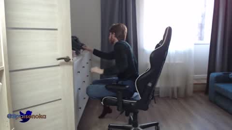 Mike online show from December 13, 10:19 am