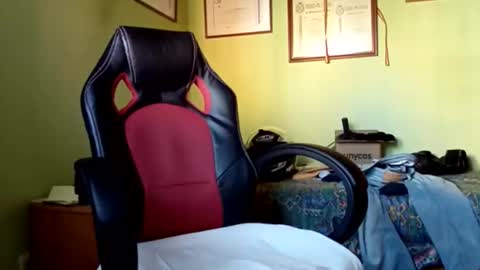 Snapshot of spanishharddick chatting on January 15, 12:15 pm Manu online show from January 15, 12:15 pm