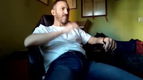 Manu  online show from November 26, 3:24 pm