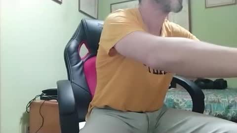 Manu  online show from February 12, 9:21 pm