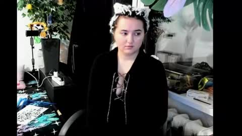Snapshot of spanking_girls chatting on January 20, 12:04 am Evgenia online show from January 20, 12:04 am