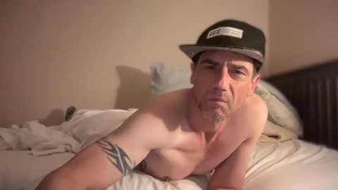 Dad online show from December 13, 9:57 am