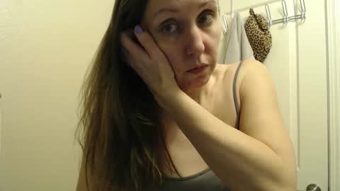 Snapshot of sparkle_pinuppp chatting on May 5, 3:14 am Tip 1 token Follow me on instagram Sparkle pinuppp online show from May 5, 3:14 am
